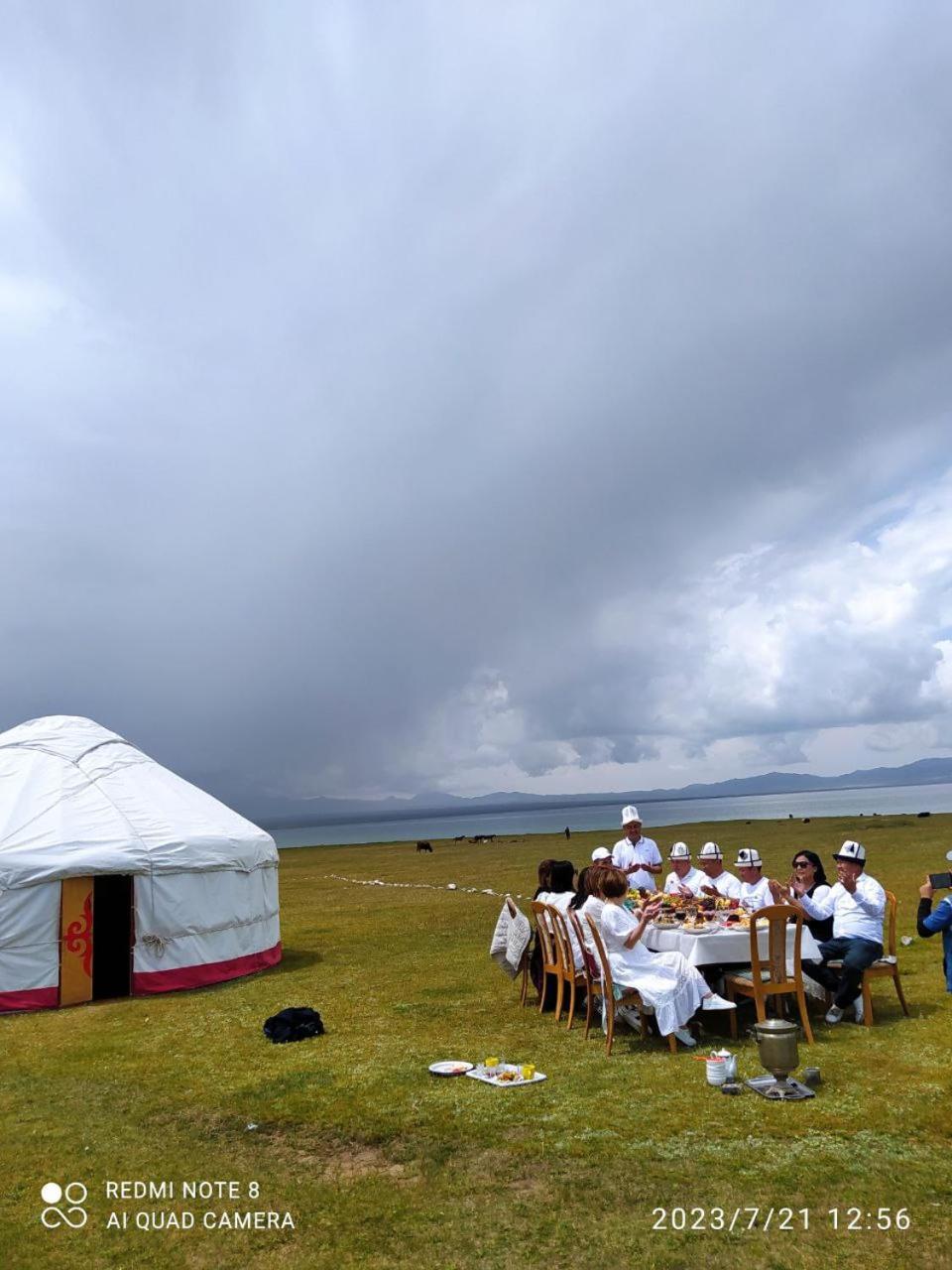 Zalkar Yurt Camp Hotel Song-Kul Exterior foto