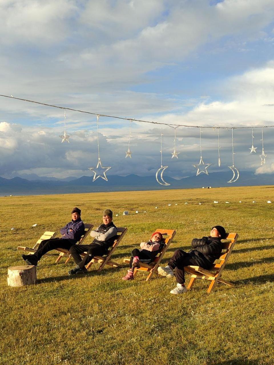 Zalkar Yurt Camp Hotel Song-Kul Exterior foto