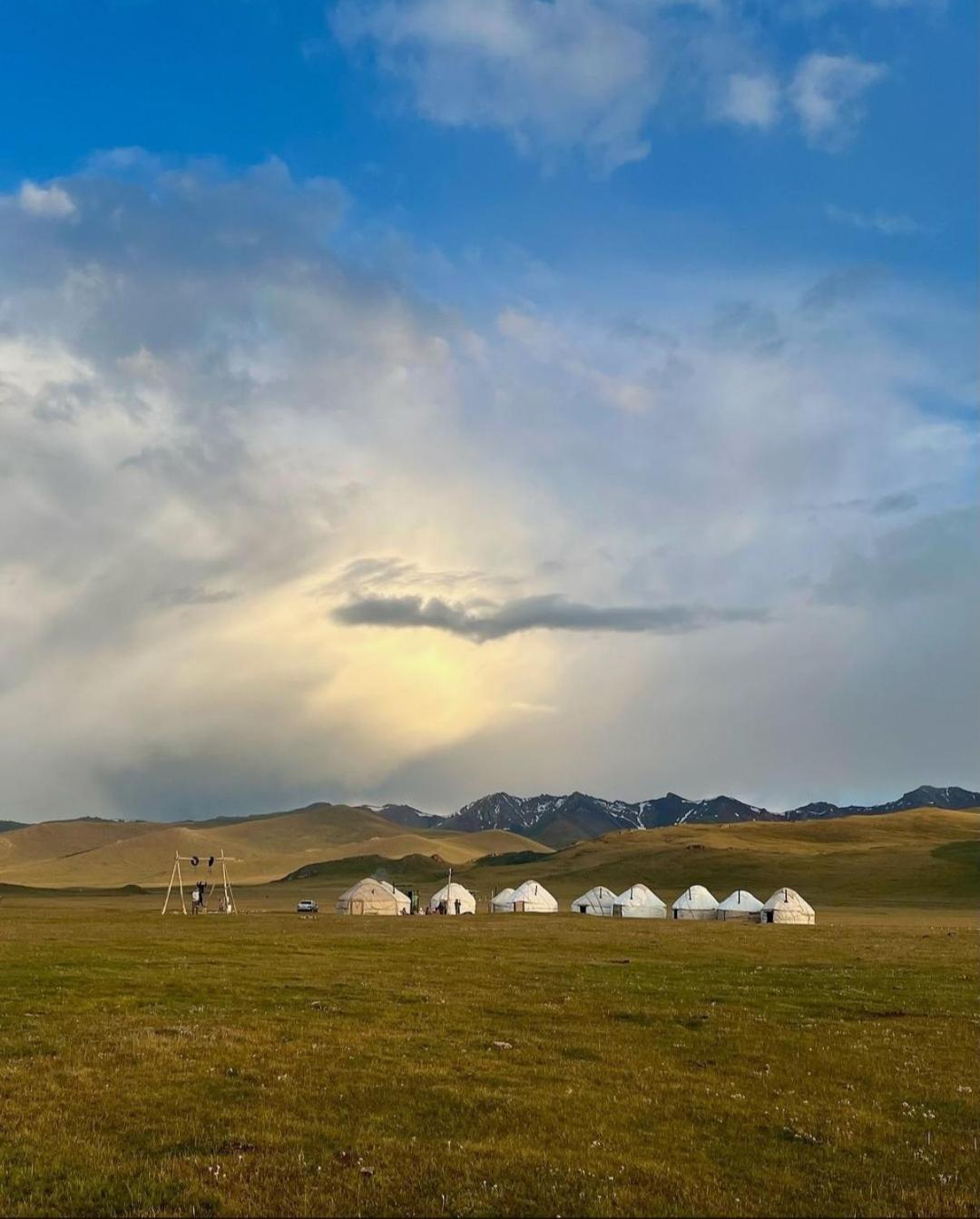 Zalkar Yurt Camp Hotel Song-Kul Exterior foto